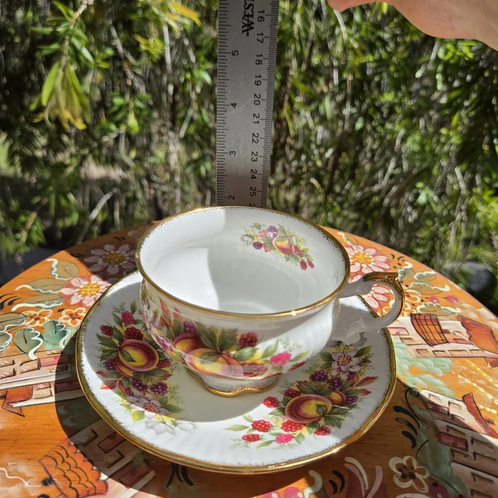 Vintage Elizabethan Teacup‎ & Saucer Tea Set Fruit Peach Berries Floral England